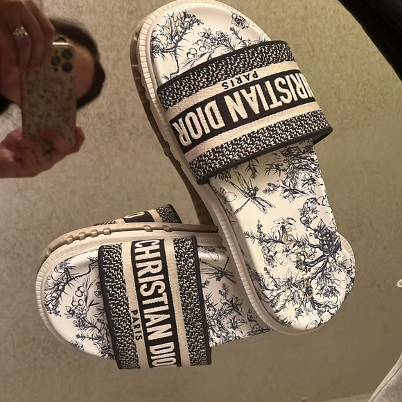 Dior Women Blue Slide Sandals - Picture 3 of 4